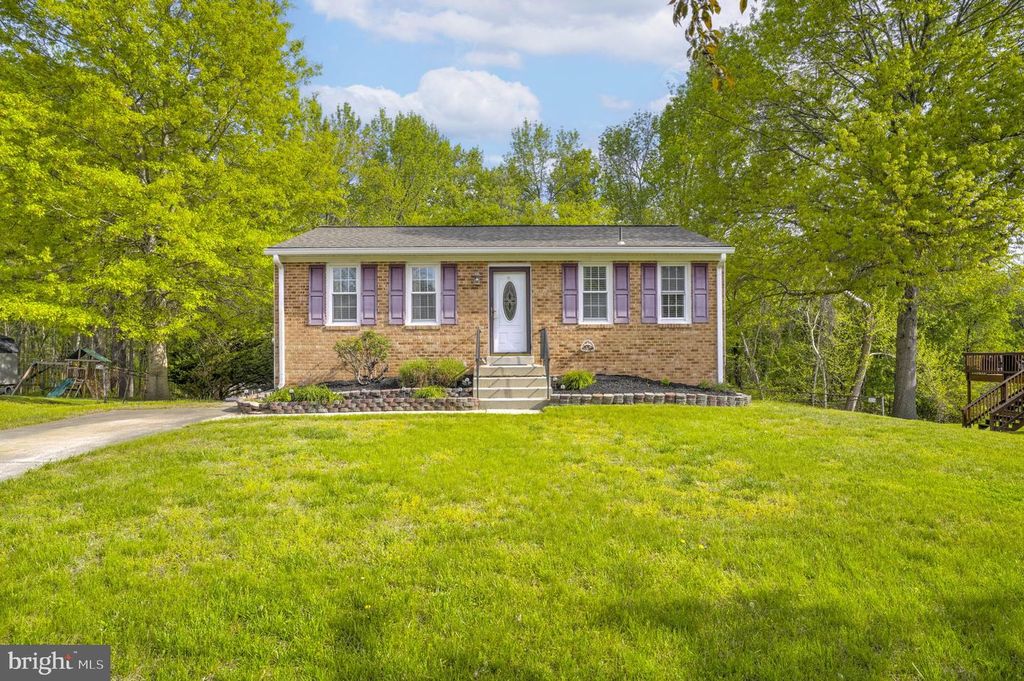 Image 1 of property listing at 10320 ANGORA DR, Cheltenham, MD 20623