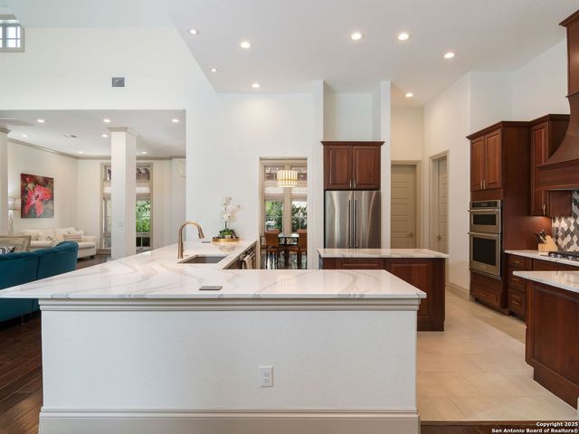 110 Manorbrook, San Antonio, TX 78230