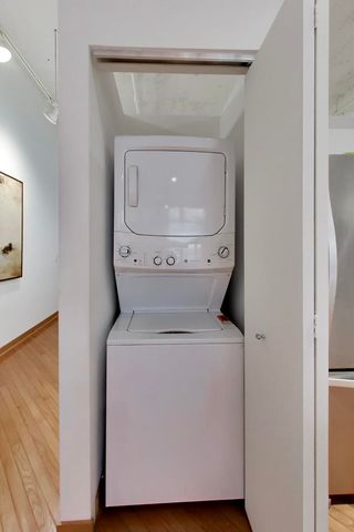 333 W Hubbard Street 209, Chicago, IL 60654