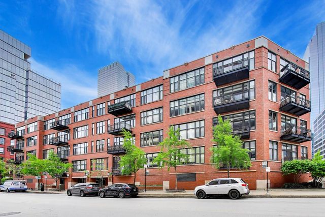 333 W Hubbard Street 209, Chicago, IL 60654