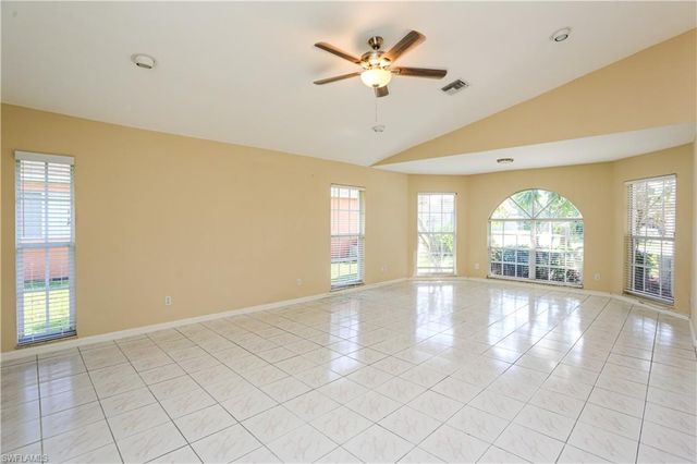 1040 Moon Lake DR, Naples, FL 34104