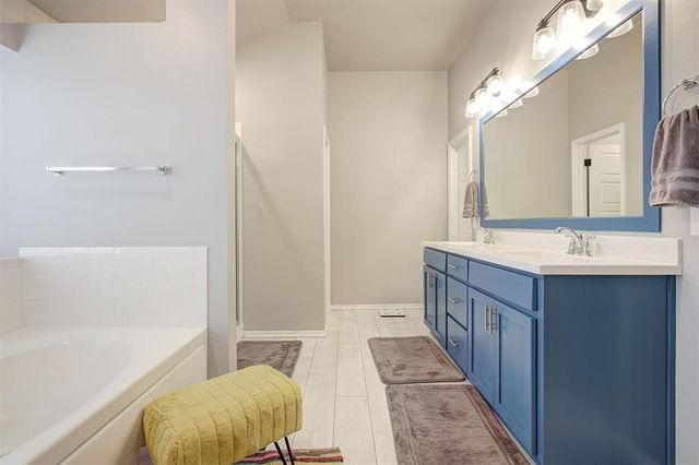 2221 NW 179th Street, Edmond, OK 73012