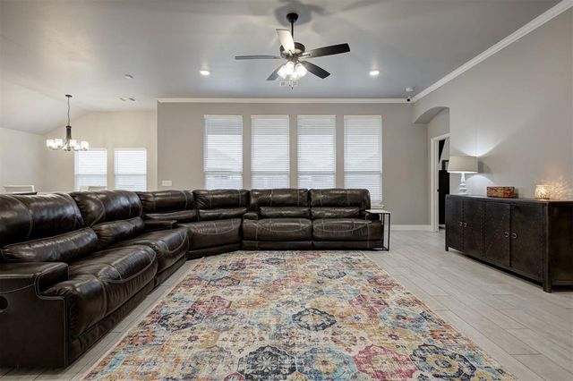 2221 NW 179th Street, Edmond, OK 73012