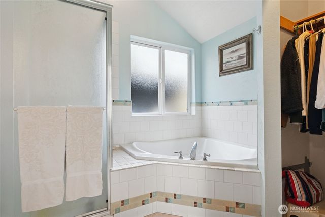 147 Octopus Avenue NE, Ocean Shores, WA 98569