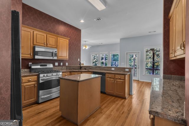 2940 Weatherstone Circle SE, Conyers, GA 30094