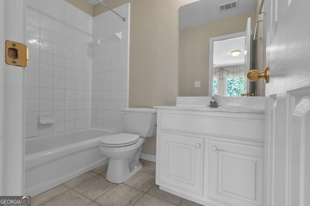 2940 Weatherstone Circle SE, Conyers, GA 30094
