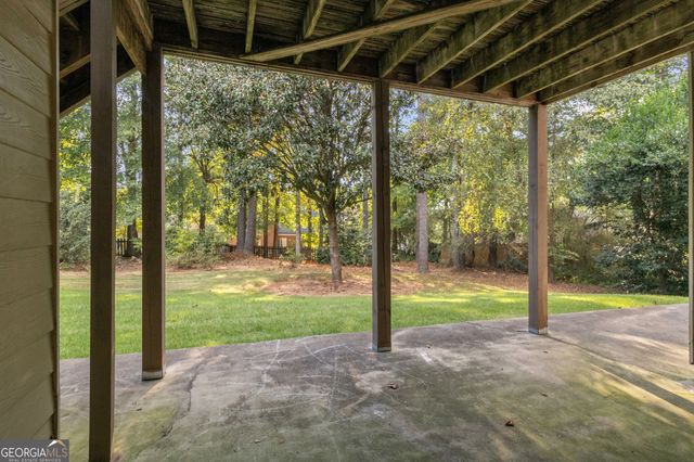 2940 Weatherstone Circle SE, Conyers, GA 30094