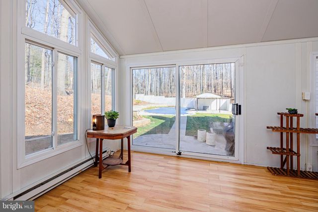 4 CHARTWELL CT, Owings Mills, MD 21117