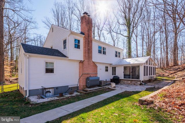 4 CHARTWELL CT, Owings Mills, MD 21117