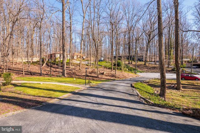 4 CHARTWELL CT, Owings Mills, MD 21117
