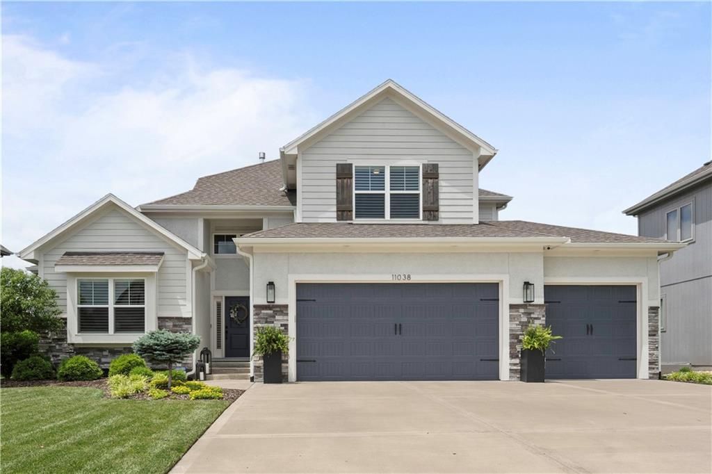 11038 Palisade Street, Olathe, KS 66061