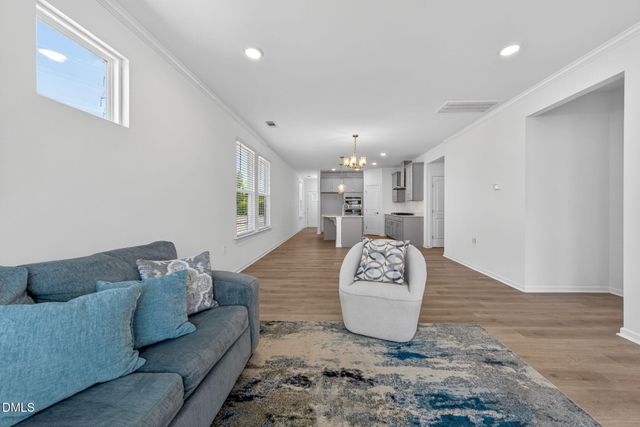 6432 Crown Parkway, Durham, NC 27703