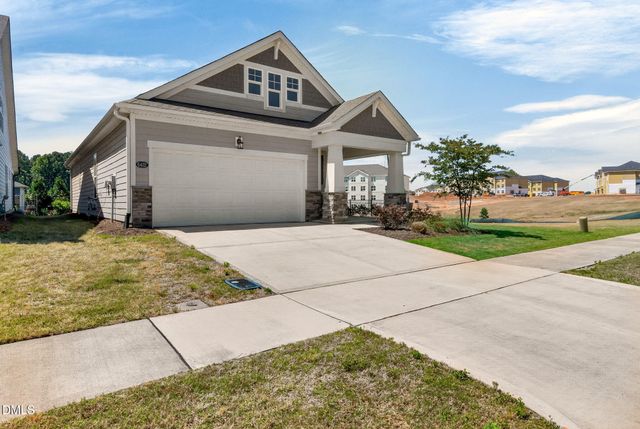 6432 Crown Parkway, Durham, NC 27703