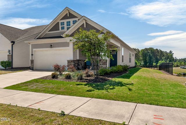6432 Crown Parkway, Durham, NC 27703