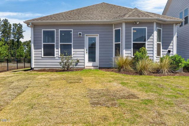 6432 Crown Parkway, Durham, NC 27703