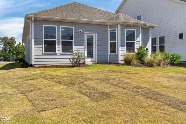 6432 Crown Parkway, Durham, NC 27703