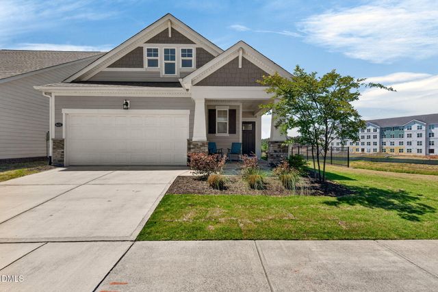 6432 Crown Parkway, Durham, NC 27703