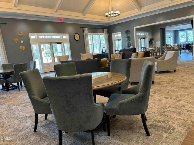 6432 Crown Parkway, Durham, NC 27703