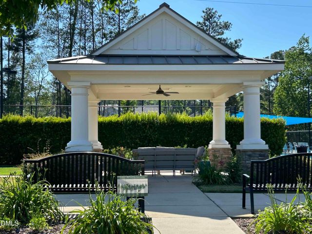 6432 Crown Parkway, Durham, NC 27703