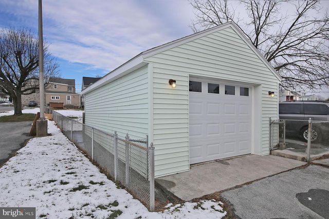 412 PERSHING AVE, Lebanon, PA 17042