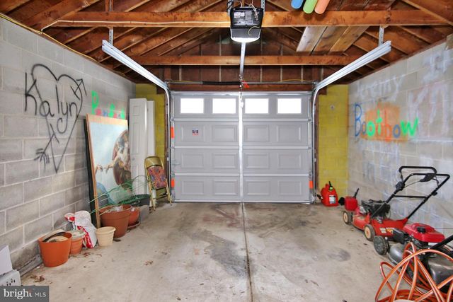 412 PERSHING AVE, Lebanon, PA 17042