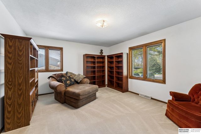 2309 S 114th Street, Omaha, NE 68144