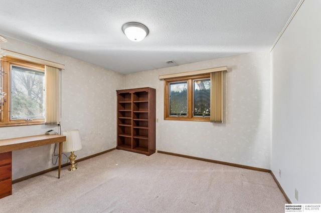 2309 S 114th Street, Omaha, NE 68144