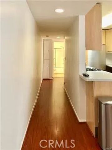 2121 Beloit 205, Los Angeles, CA 90025