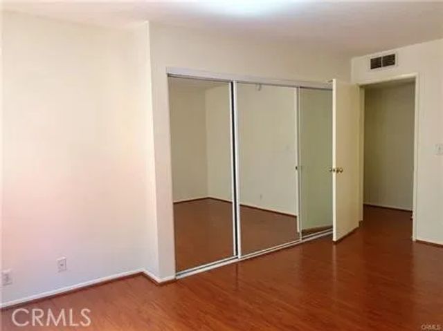 2121 Beloit 205, Los Angeles, CA 90025