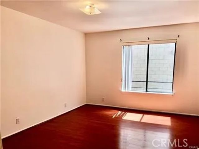 2121 Beloit 205, Los Angeles, CA 90025