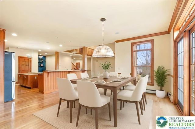 5590 Tuscany Court, Upper Saucon Twp, PA 18036