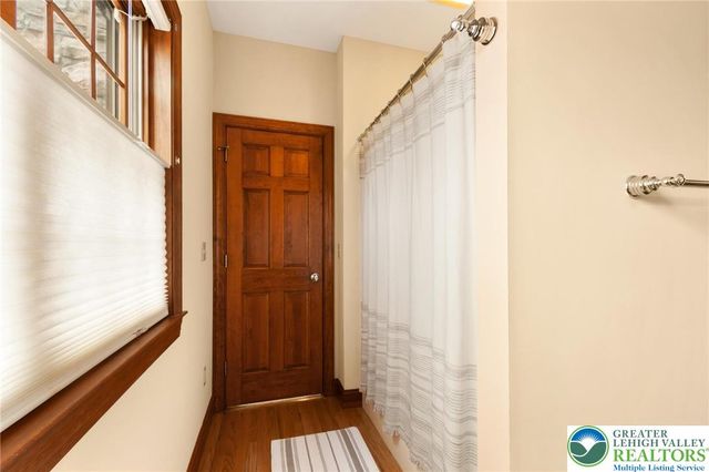 5590 Tuscany Court, Upper Saucon Twp, PA 18036