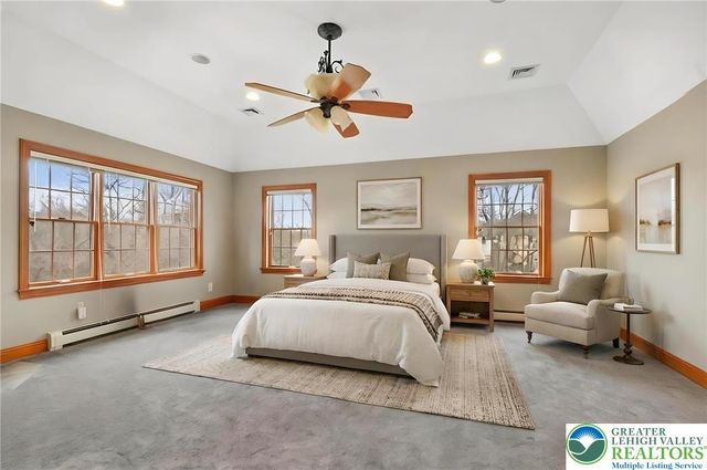 5590 Tuscany Court, Upper Saucon Twp, PA 18036