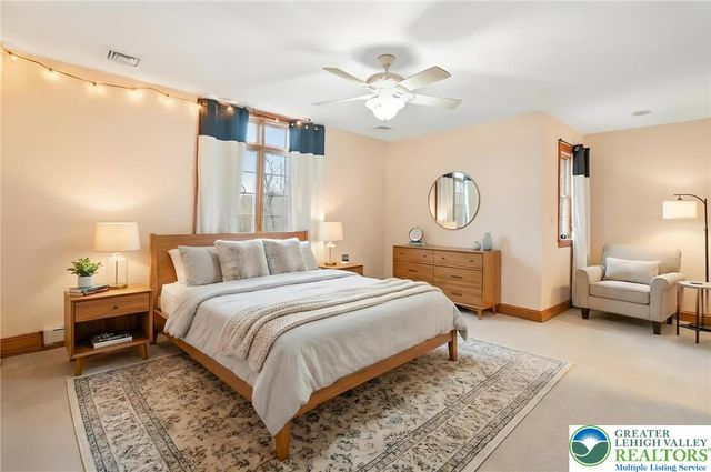 5590 Tuscany Court, Upper Saucon Twp, PA 18036