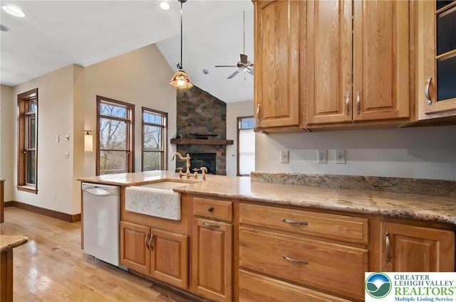 5590 Tuscany Court, Upper Saucon Twp, PA 18036