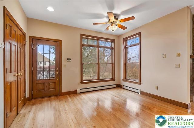5590 Tuscany Court, Upper Saucon Twp, PA 18036