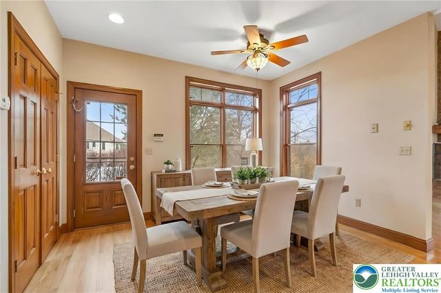 5590 Tuscany Court, Upper Saucon Twp, PA 18036