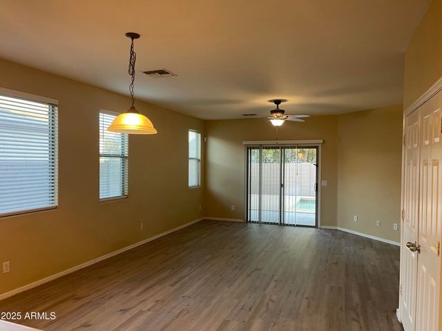 24845 W Dove Trail, Buckeye, AZ 85326