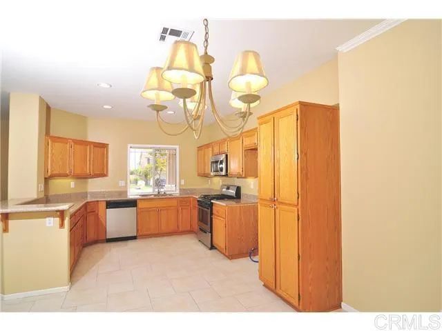 1240 Avenida Fragata, San Marcos, CA 92069