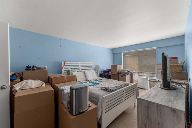 6833 N Kedzie Avenue A1511, Chicago, IL 60645