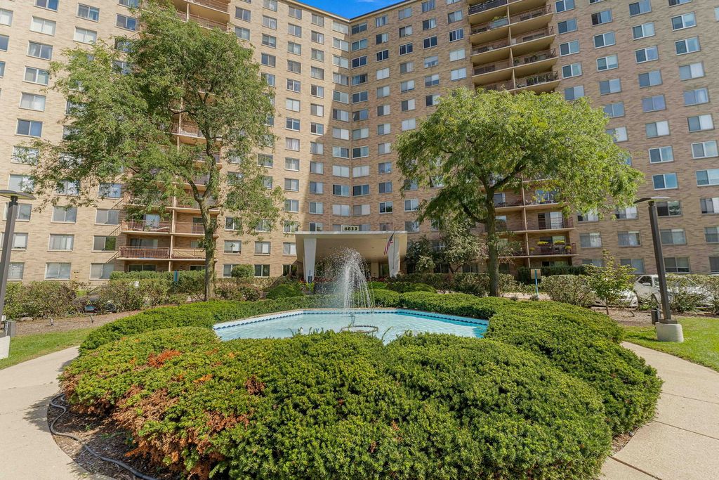 6833 N Kedzie Avenue A1511, Chicago, IL 60645
