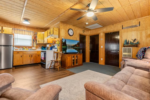 16 Dogwood Drive, Wellington, KY 40387