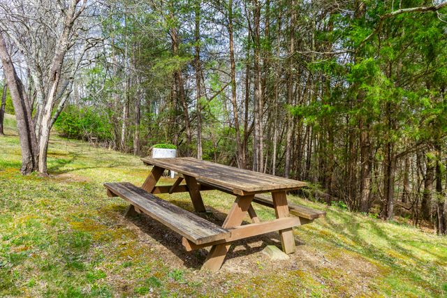 16 Dogwood Drive, Wellington, KY 40387