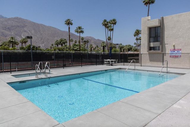 1400 E Palm Canyon Drive 217, Palm Springs, CA 92264