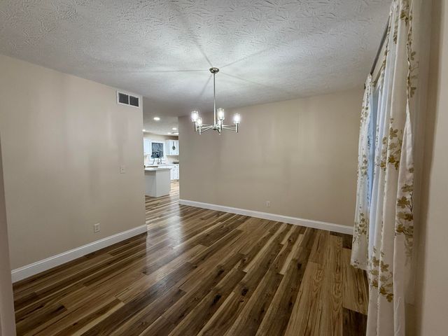 18 Ash Drive, Nancy, KY 42544