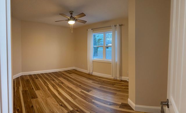 18 Ash Drive, Nancy, KY 42544