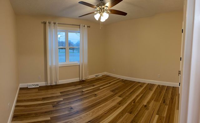 18 Ash Drive, Nancy, KY 42544