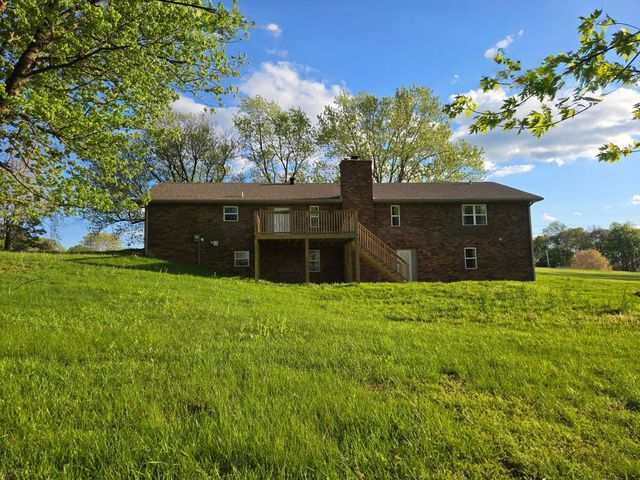 18 Ash Drive, Nancy, KY 42544