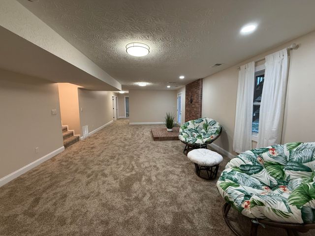 18 Ash Drive, Nancy, KY 42544