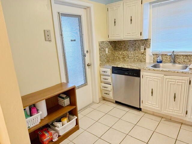 5300 WASHINGTON Street W515, Hollywood, FL 33021